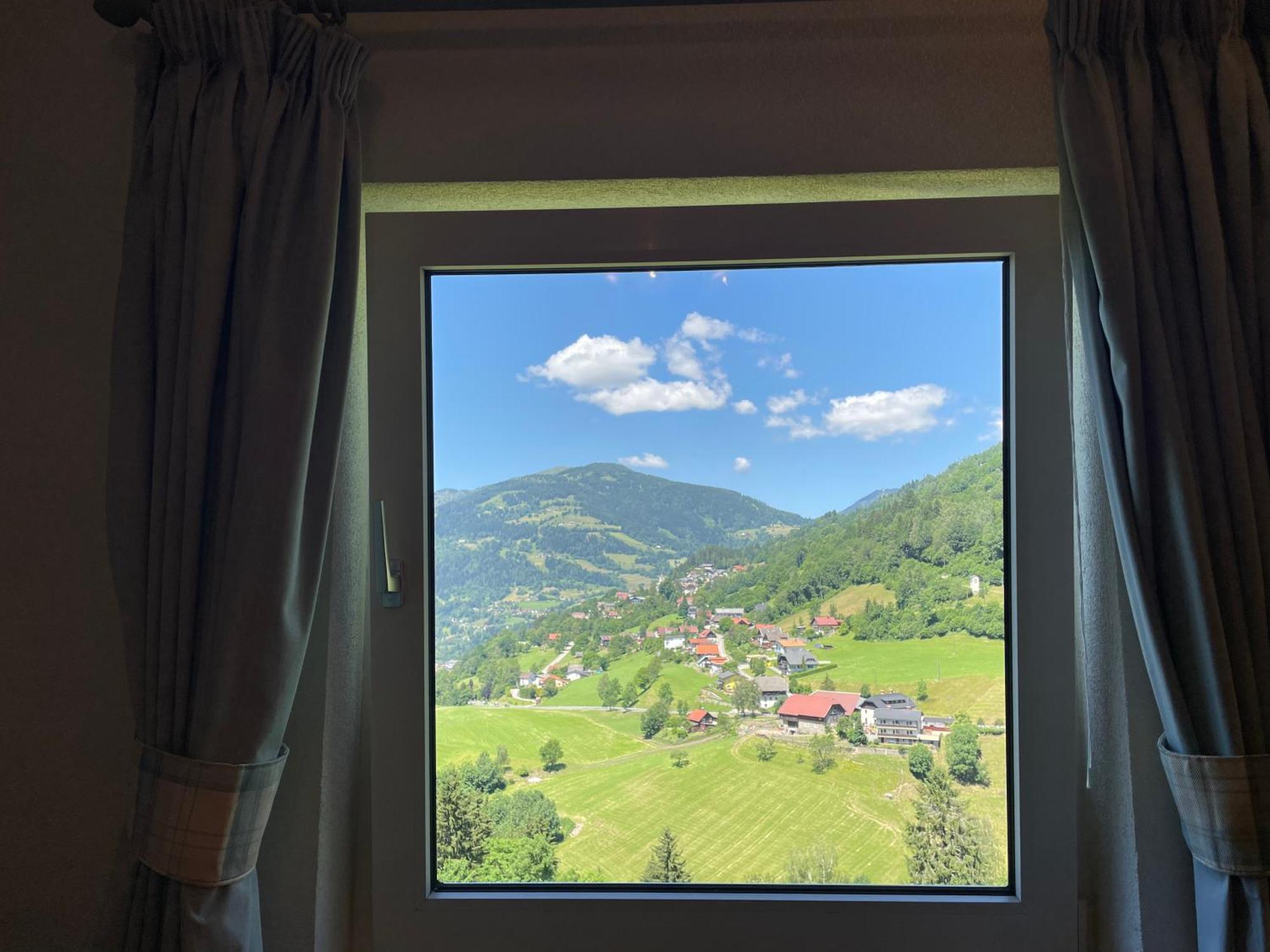 Landhaus Schoenblick Radenthein Dış mekan fotoğraf